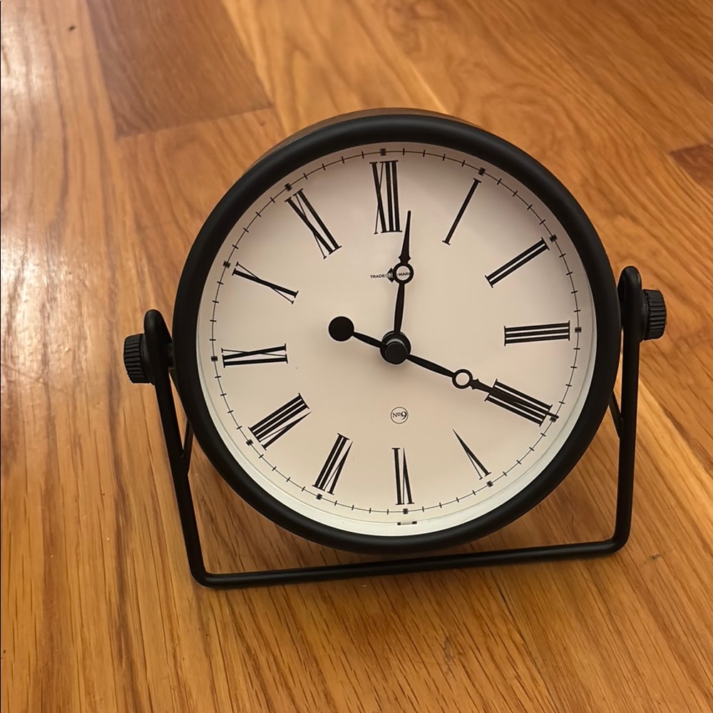 Classic Black and White Table Clock
